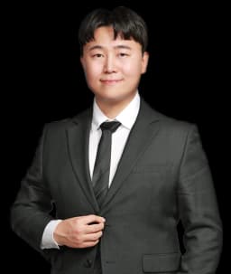 사건담당변호사 김대륜